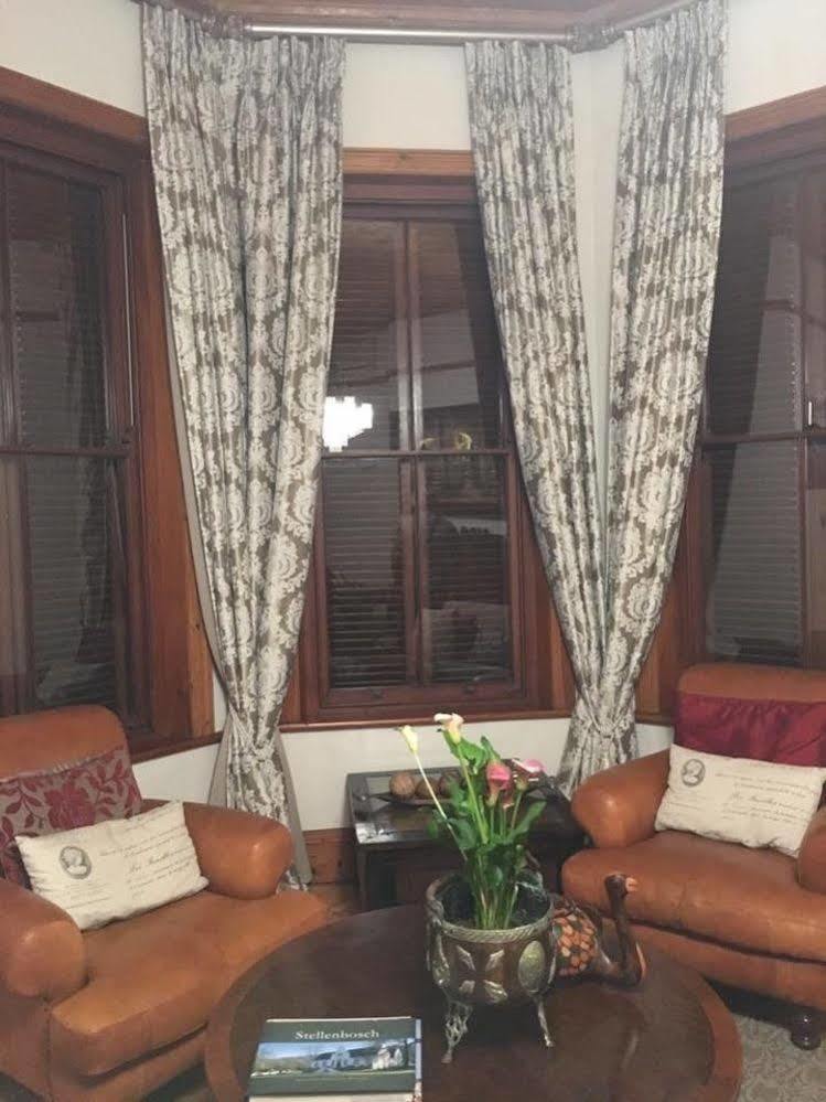 Roosenwijn Guesthouse Stellenbosch Zewnętrze zdjęcie